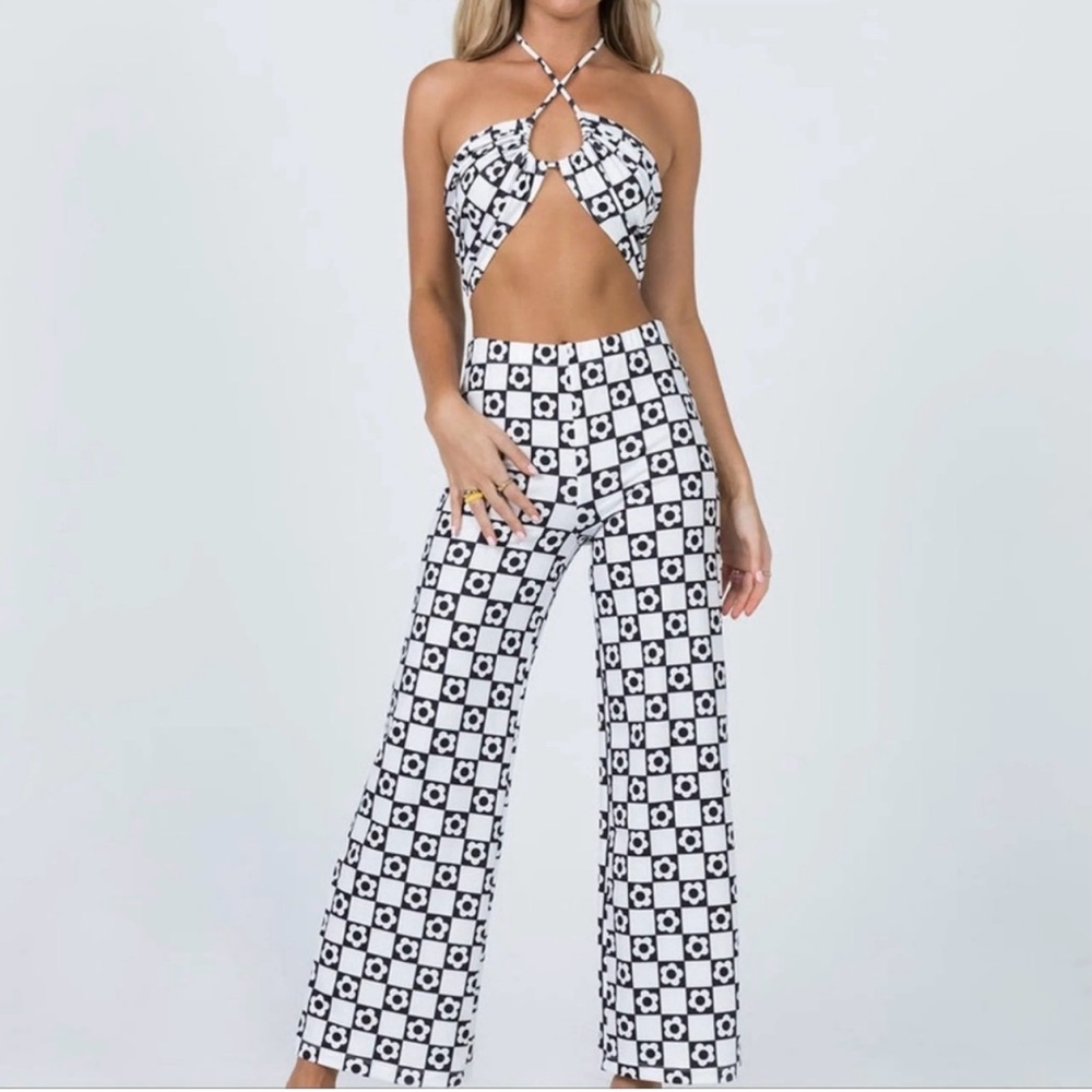 Princess Polly Latina Retro Flower Vintage  2 piece set